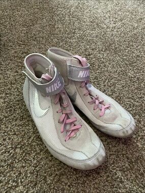 Nike Women’s High-Top Sneakers in Light Pink and White